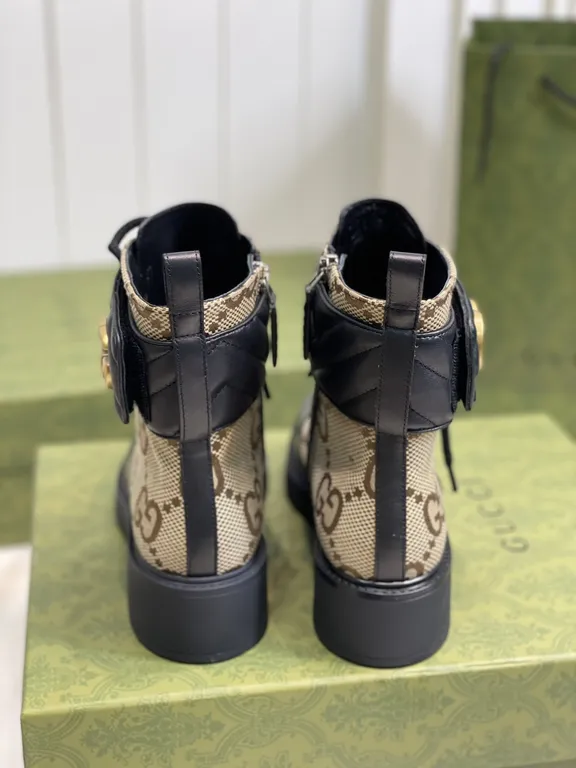 Gucci Shoe 